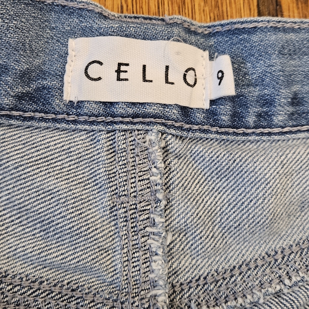 CELLO Women’s Cargo Jeans – Size 9 – 100% Cotton – Light Wash - Picture 3 of 11